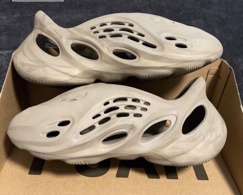 adidas Yeezy Foam Runner Stone Sage - image 1