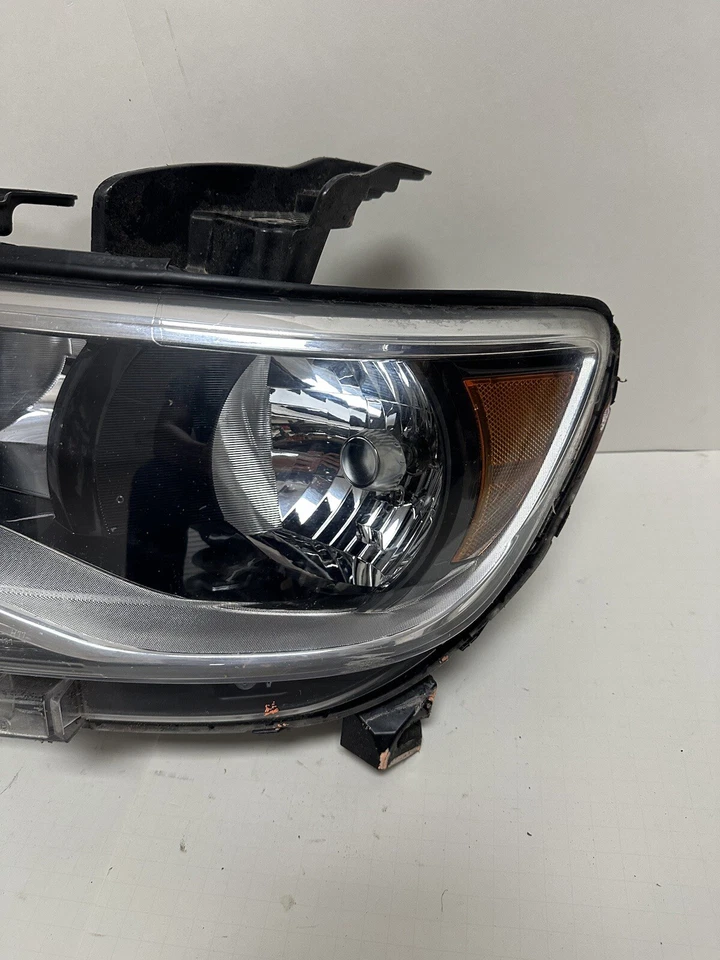 Faro halógeno izquierdo del conductor Chevrolet Colorado 2015-2022 84630991 OEM Foto 4 de 4