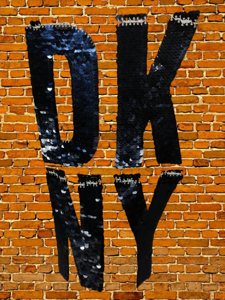 GIRLS DKNY TOP AGE 13-14 YEARS WHITE MIX SEQUIN LOGO TEE TOP SHORT SLEEVE 164CM - Image 3 of 4