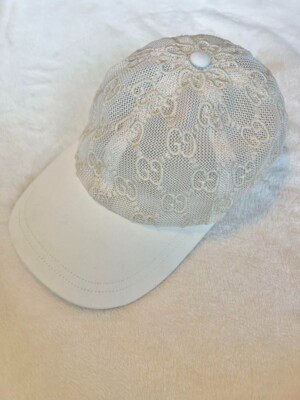 GUCCI グッチ 579155 GGエンブロイダリー ベースボールキャップ s-l400.jpg