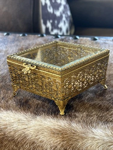 Vintage Matson Ormolu Ornate Flower Jewelry Box Bevel Glass Decor Footed Casket
