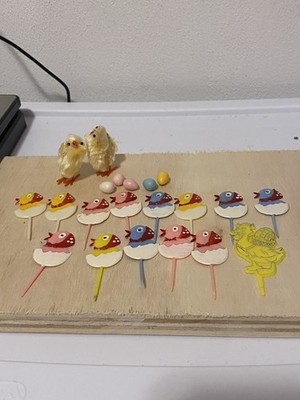 Easter Lot Of Party Favors Cupcake Skewers Small Eggs Chickens
