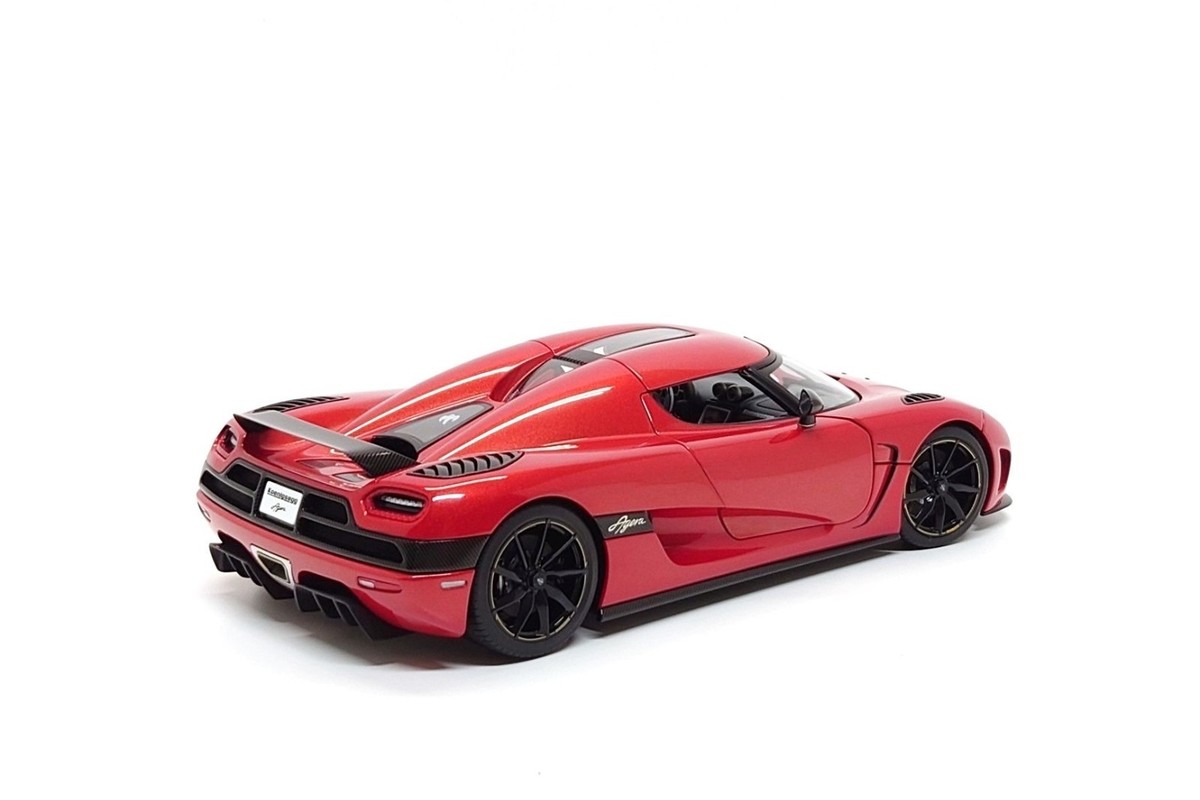 AUTOart Signature 1:18 Koenigsegg Agera in Metallic Red | eBay