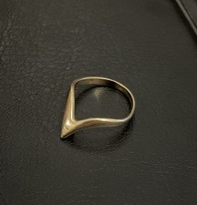 Vintage 9ct Gold 375 Wishbone Ring In Size K - 1.48g