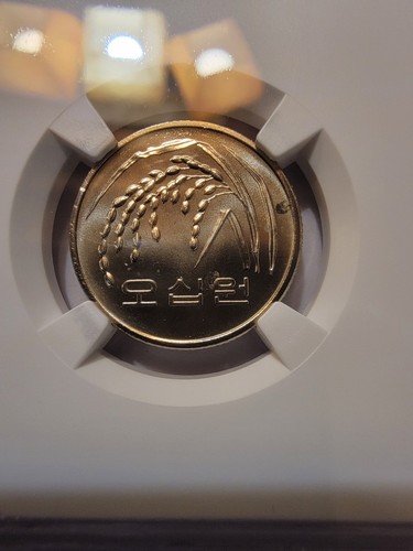 2002 SOUTH KOREA 50 WON, NGC MS 65-016 - Picture 2 of 4