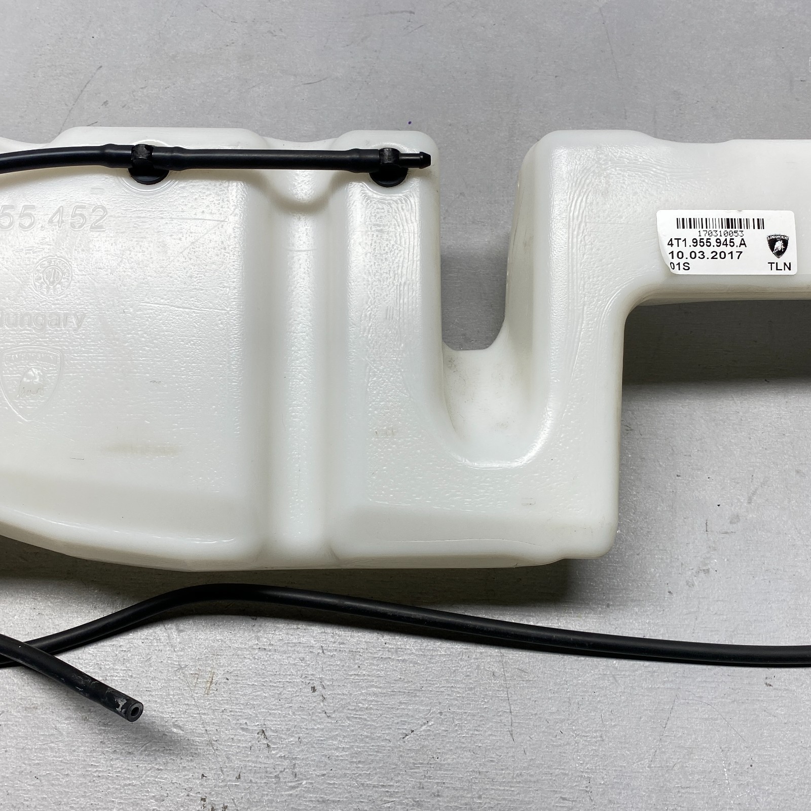 2018 Lamborghini Huracan Water Reservoir Washer Tank 4T1955945A 4T1955452