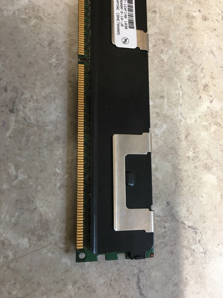 Micron 4GB MT36JSZF51272PZ-1G4F1AB DDR3 PC3-10600R 2Rx4 Memory RAM - Image 3 of 4