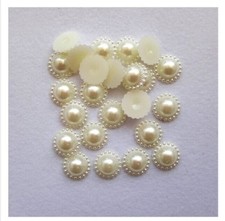 Lot 20 Demi Perle Cabochon