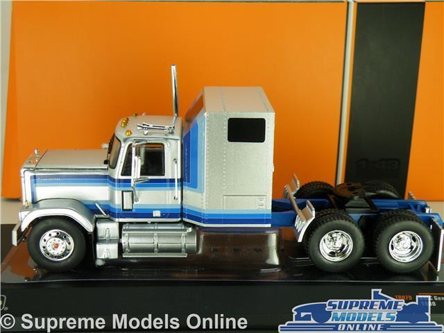 GMC GENERAL MODEL LORRY TRUCK SMOKEY & BANDIT 2 CAB UNIT GMC GENERAL MODEL LORRY TRUCK SMOKEY & BANDIT 2 CAB UNIT