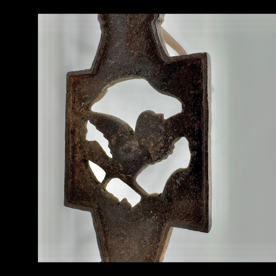 Vintage METAL ART BIRD Old PLANT Wall HANGER HANGING Bracket Garden