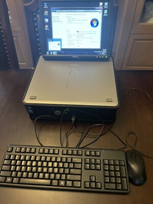 Dell Optiplex 780 Windows 7 Desktop Computer Tower 4GB DVD RW 15'' LCD 133 GB