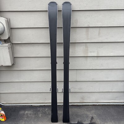 Salomon XDR Focus Skis w/Salomon Lithium 10 Bindings - GREAT