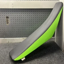 12 - 15 2013 KAWASAKI KX450F KX 450 F SEAT ASSEMBLY COMPLETE OEM FOAM PAN COVER