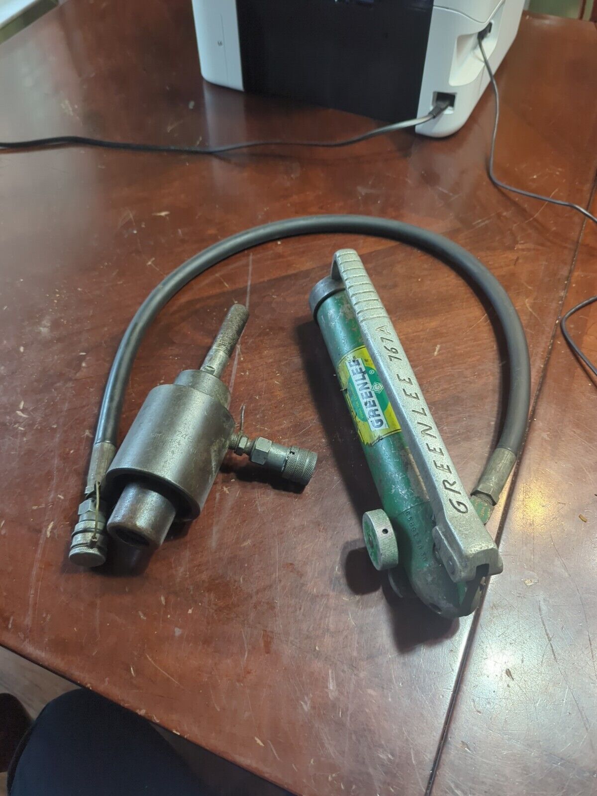 Greenlee 767A Hydraulic Knockout Hand Pump and 746 RAM for sale online