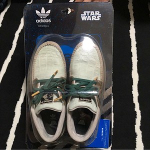 adidas originals yoda