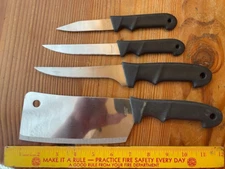 STAINLESS STEEL 4 PIECE PLASTIC HANDLE KITCHEN KNIFE SET--CHINA