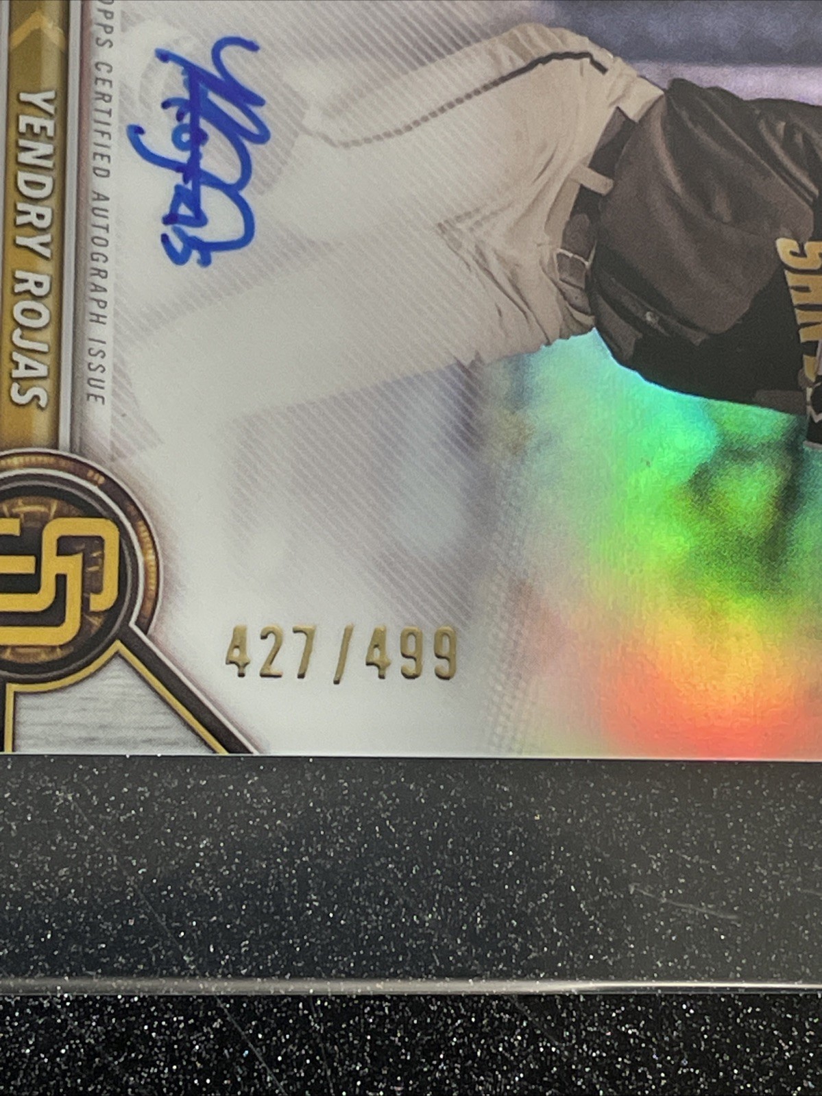 2022 Bowman Chrome Yendry Rojas Auto 1st Prospect Refractor #/499 Padres view 3