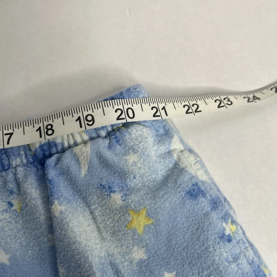 Lanz of Salzburg Classic Notch Collar Flannel Pajama Set Women’s Moon Stars Soft - Image 4 of 4