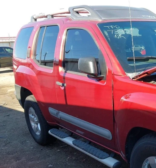 2012-2013 年日产 Xterra 右握乘客仪表板安全气囊原始设备制造商 — 第 2/4 张图片