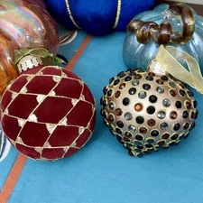 Frontgate Holiday Red Velvet Finial Christmas Ornaments Glass S2 Front Gate