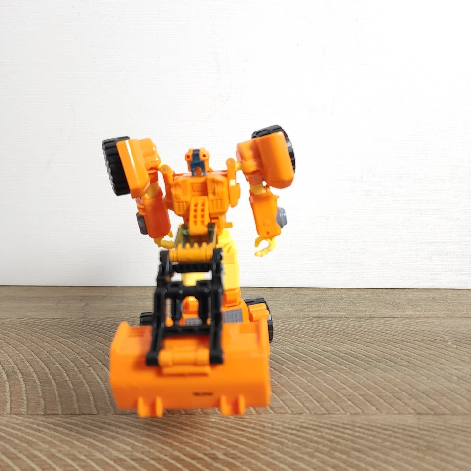 Autobot Scoop Transformers Generations Thrilling 30 - Image 4 of 4