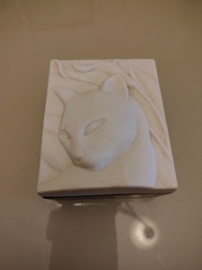 Vintage Ceramic Cat Trinket Box