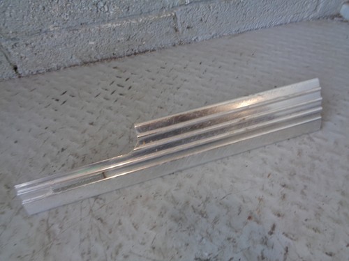 Range Rover L322 Kick Plates Supercharged Full Set Genuine 2006 to 2010 R01045 - Picture 7 of 12