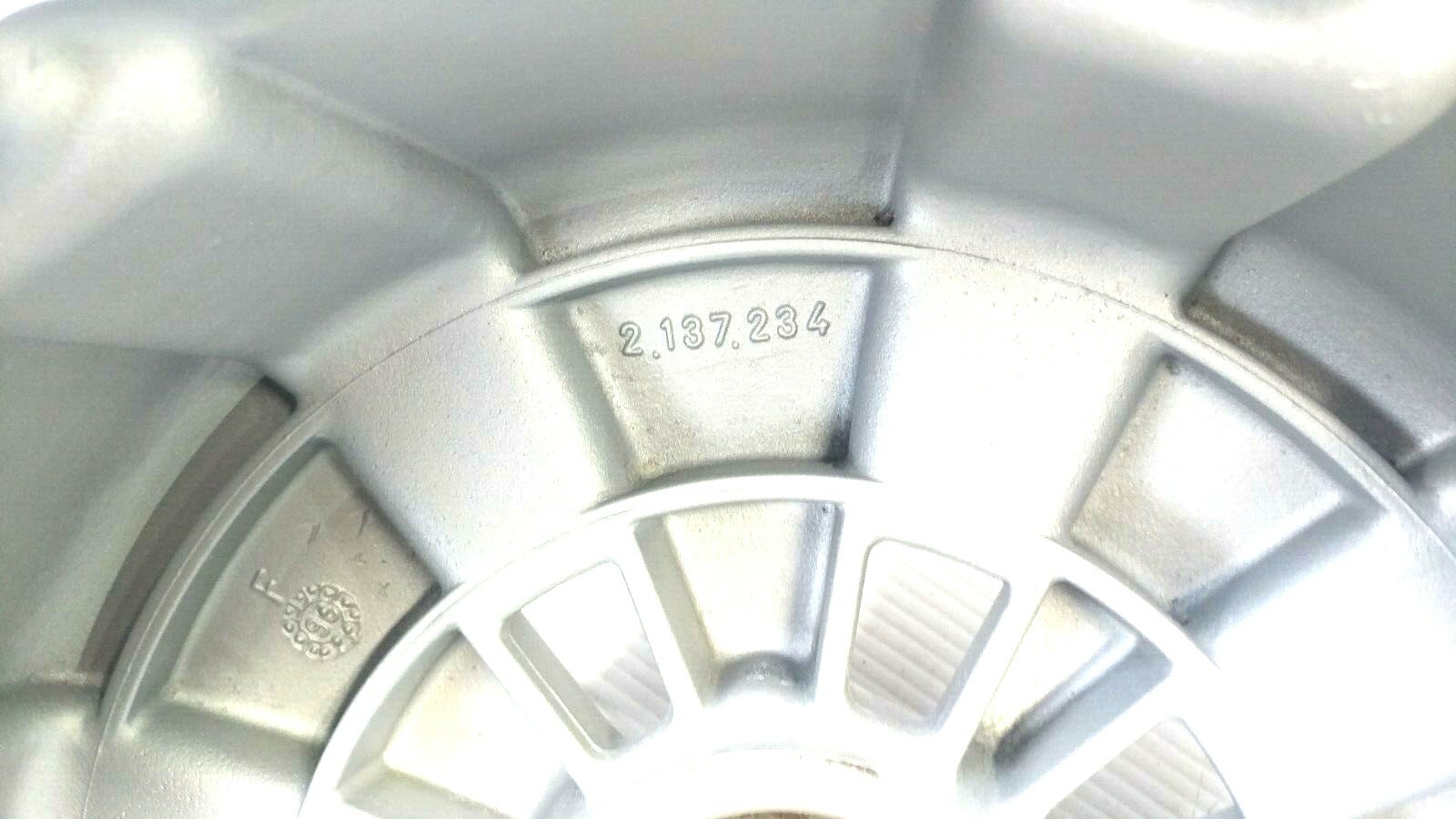 FERRARI 348 PARTS M0089337 5 speed manual BELL HOUSING FOR DUAL DISC CLUTCH USA