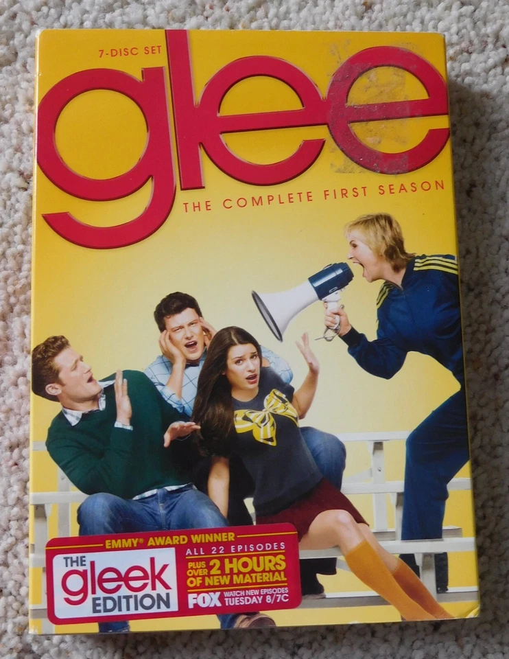 Glee Complete First Season DVD Gleek Edition - Image 2 of 4