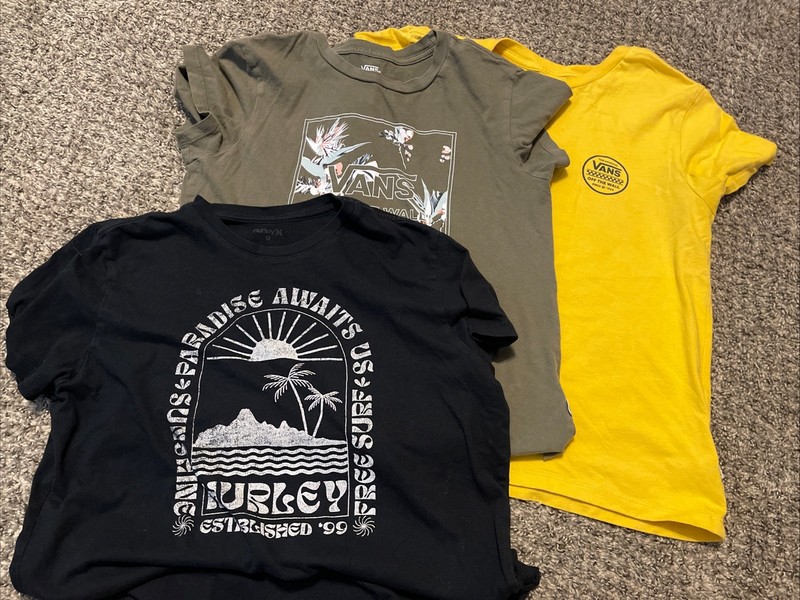 Lot Of 3 Girls Hurley & Vans T-Shirts Medium/Small
