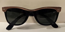 1980's VINTAGE B&L RAY BAN BLACK/GOLDEN BROWN TRIM B&L 5022 WAYFARER SUNGLASSES