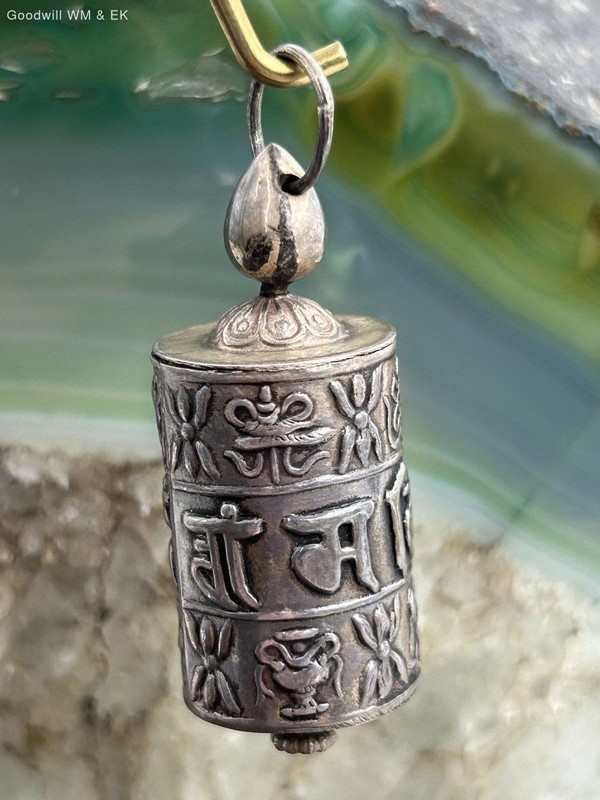 VTG 925 Sterling Handmade Tibetan Prayer Wheel Pendant 2" Scroll Inside Welded