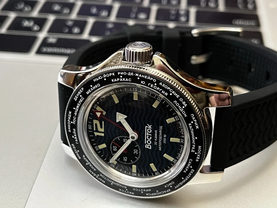 Nuevo Reloj Automático Para Hombre Vostok Amphibian 13003V Esfera Azul Buceo 20 ATM Foto 4 de 4