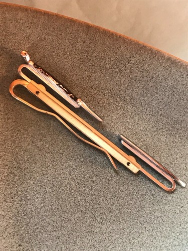 Vintage Long Hickok Signed Silvertone Knife w Brown Enamel Handle Men’s Tie Clip - Picture 4 of 8