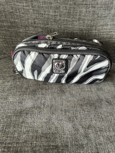Brighton Pack it Tasche mit doppeltem Reißverschluss Live Love Travel Zebra
