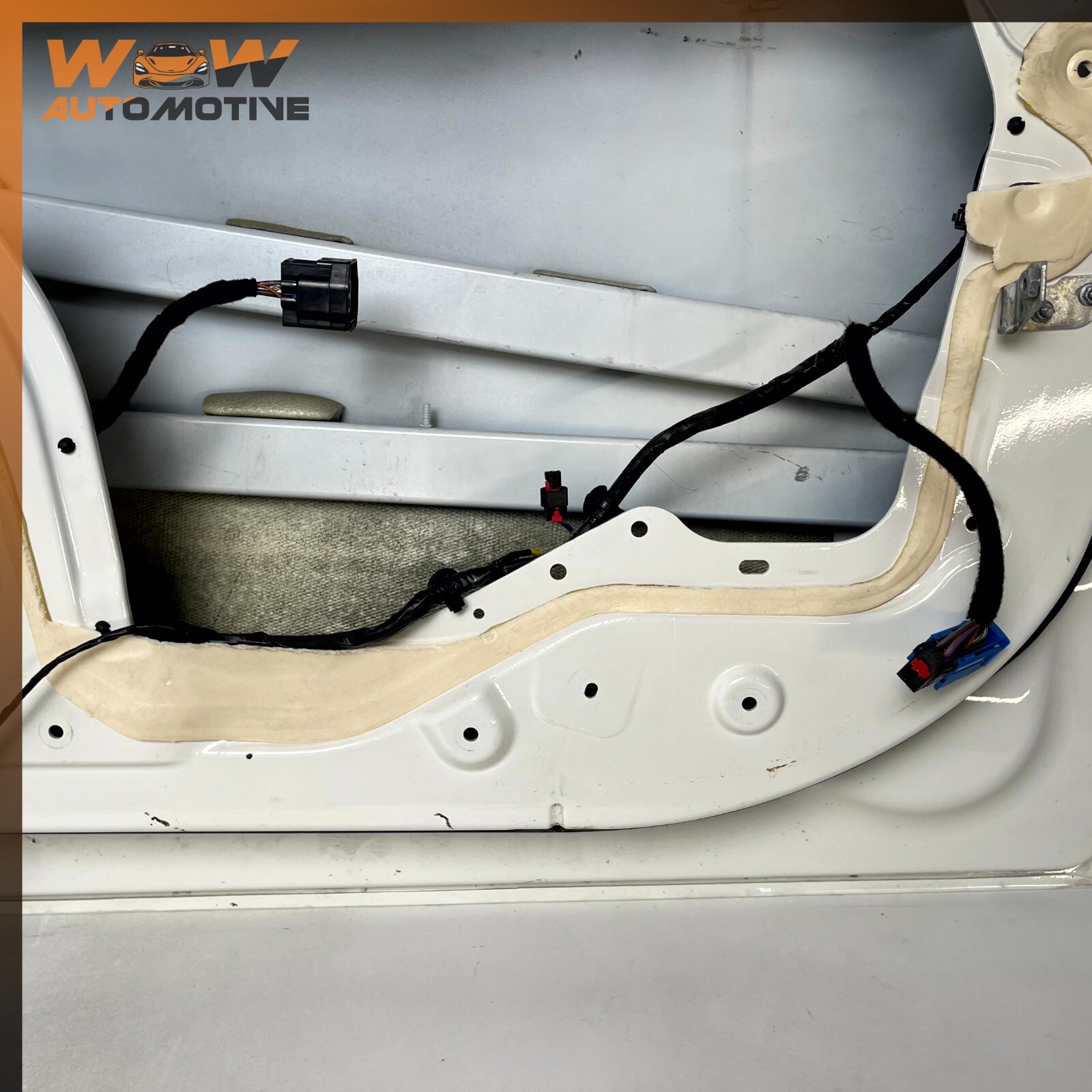 14-17 MASERATI GHIBLI FRONT RIGHT PASSENGER SIDE DOOR SHELL WHITE OEM