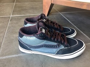 vans mens 10