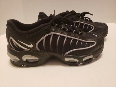 nike tailwind silver