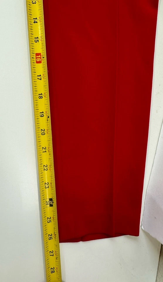 Pantalones cortos Alice + Olivia para mujer talla 4 rojos empleados pantalones trabajo Foto 4 de 4