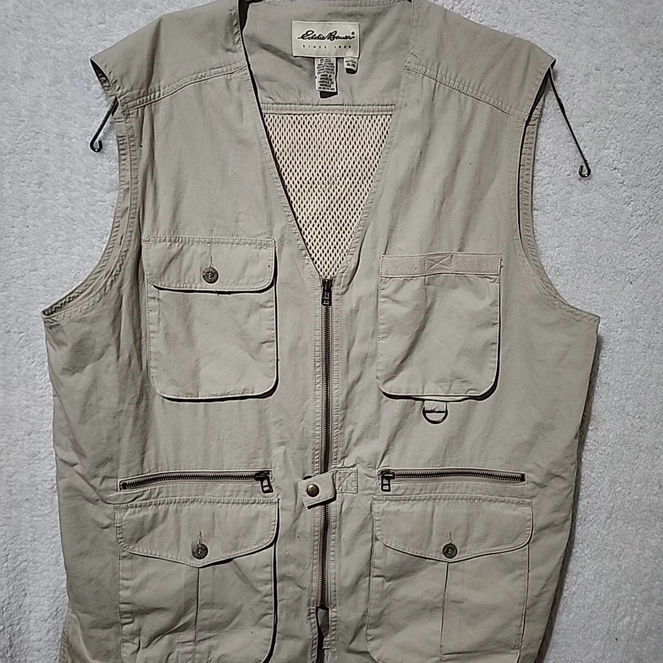 Eddie Bauer Men XL Khaki Hunting Fishing Meshing Lining Front Pockets Vest - Image 2 of 4