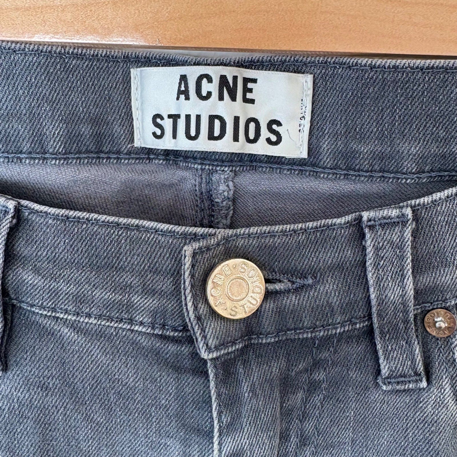 Picture 4 of 14