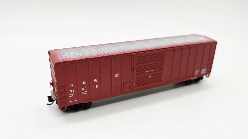 Fox Valley Models 8922 Chicago & NorthWestern #716495 FMC 5347 Boxcar w/Graffiti - Image 4 of 4