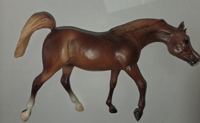 Breyer #669 Arabian Stallion Chestnut Horse