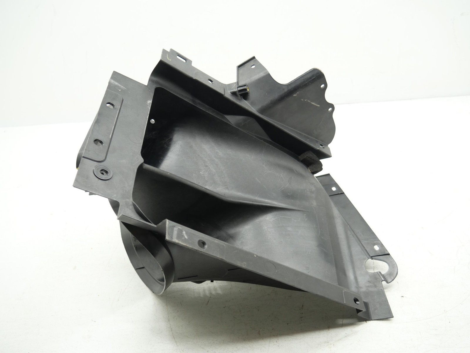 Used Quarter Panel Air Inlet Intake Vent Duct Trim Cover Mclaren 22AC738GP OEM