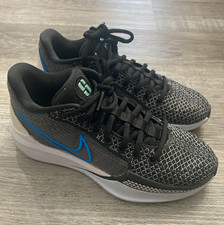 Nike Sabrina 1 "Family Bonds" Women  s Low Top Lace-Up Mesh Sneakers FQ3381-001