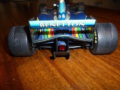 PMA 1/18 Benetton Renault B195 Michael Schumacher 1995 mit Regenreifen