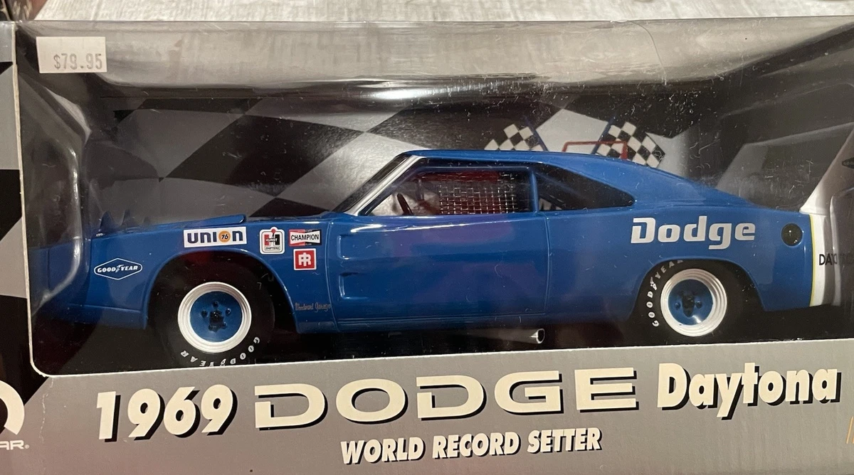 Daytona Dodge Diecast Racing Cars 1:18 for sale | eBay