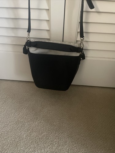 Kate Spade Sm Black Leather Bucket Drawstring with White Lining Crossbody EUC - Bild 6 von 7