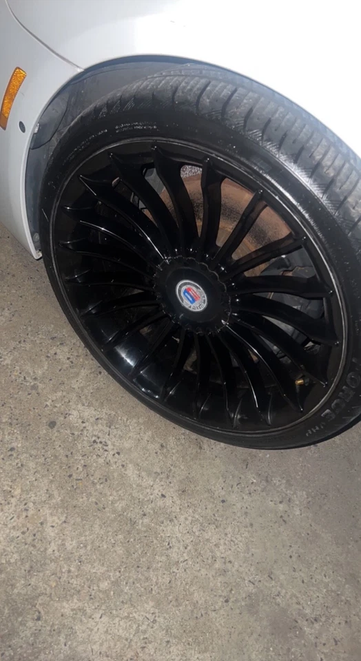 Got 3 alpina rims selling  - Image 3 of 3