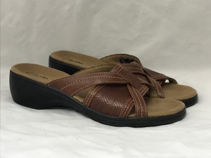 clarks brown shoes womens